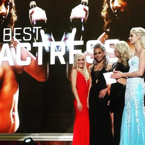 MY FIRST AVN AWARDS .